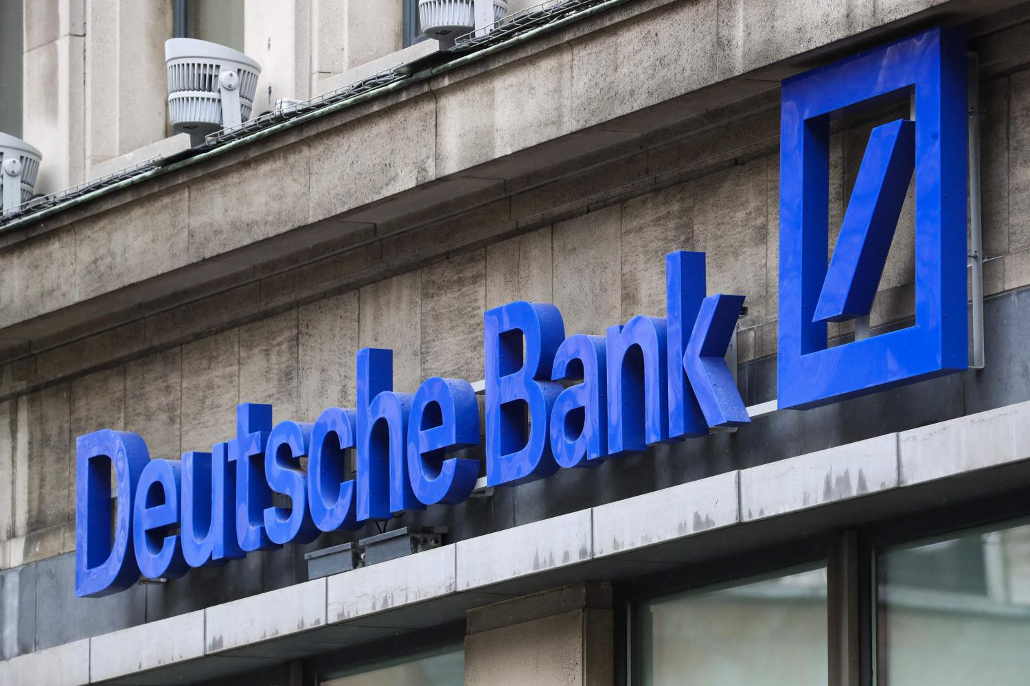Deutsche Bank công bố lợi nhuận 1,28 tỷ usd trong quý 1/2023 | Báo điện tử Tiền Phong