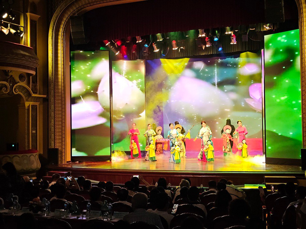 Nhà hát Hải Phòng kỳ vọng trở thành điểm hẹn thường xuyên của du khách và nhân dân Hải Phòng vào dịp cuối tuần.