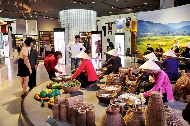 Bảo tàng Quảng Ninh là một trong những thiết chế văn hóa nổi bật của tỉnh, hoạt động thực sự hiệu quả về kinh tế và phát huy giá trị. Bảo tàng Quảng Ninh là một trong những thiết chế văn hóa nổi bật của tỉnh, hoạt động thực sự hiệu quả về kinh tế và phát huy giá trị.