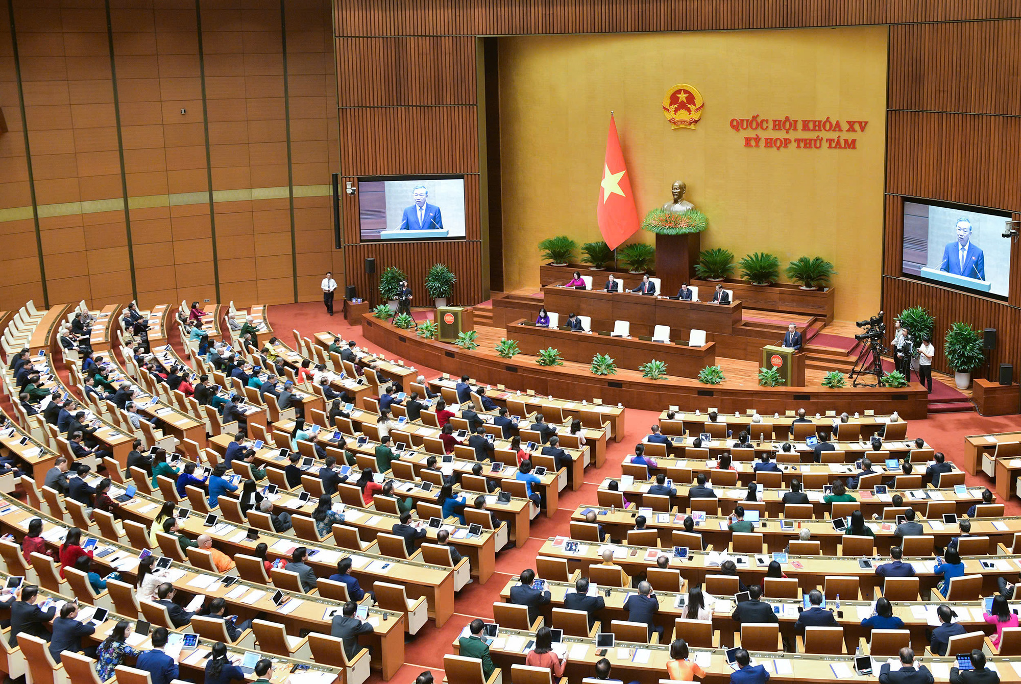 Tổng Bí thư Tô Lâm phát biểu tại kỳ họp thứ 8, Quốc hội khóa XV.