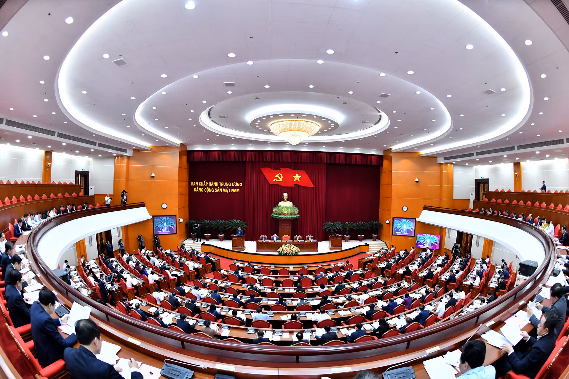 Tổng Bí thư Tô Lâm phát biểu tại Hội nghị Ban Chấp hành Trung ương khóa XIII