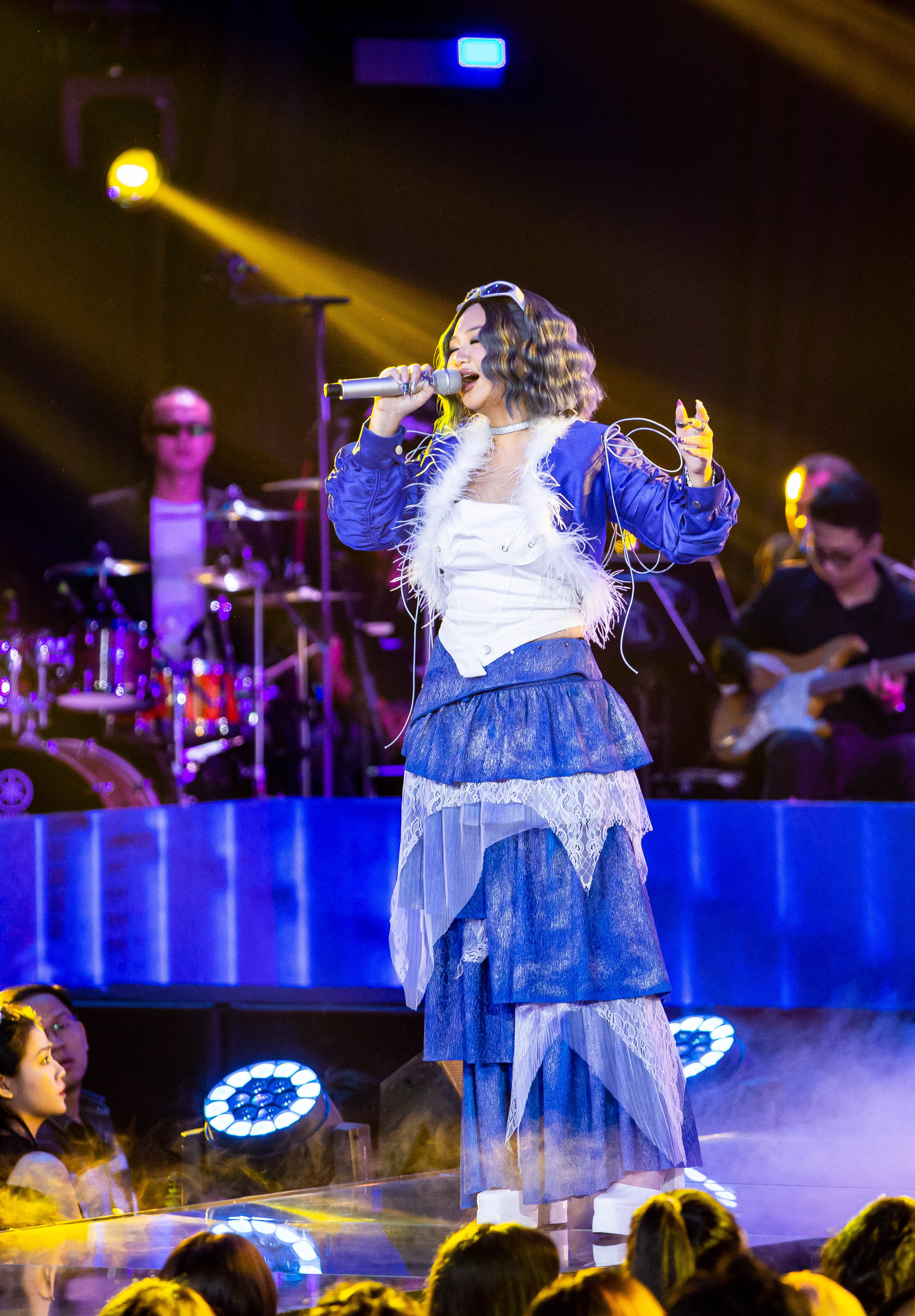 Bộ cánh ấn tượng của Hà Minh trong đêm bán kết. Ảnh: BTC Bộ cánh ấn tượng của Hà Minh trong đêm bán kết. Ảnh: BTC