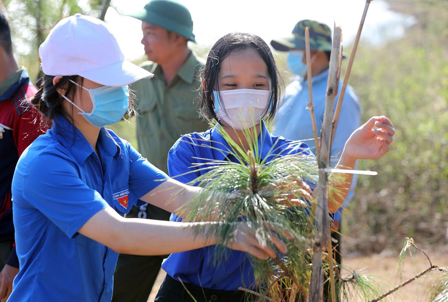 Tiền Phong Marathon 2021 chung tay vì một Việt Nam xanh