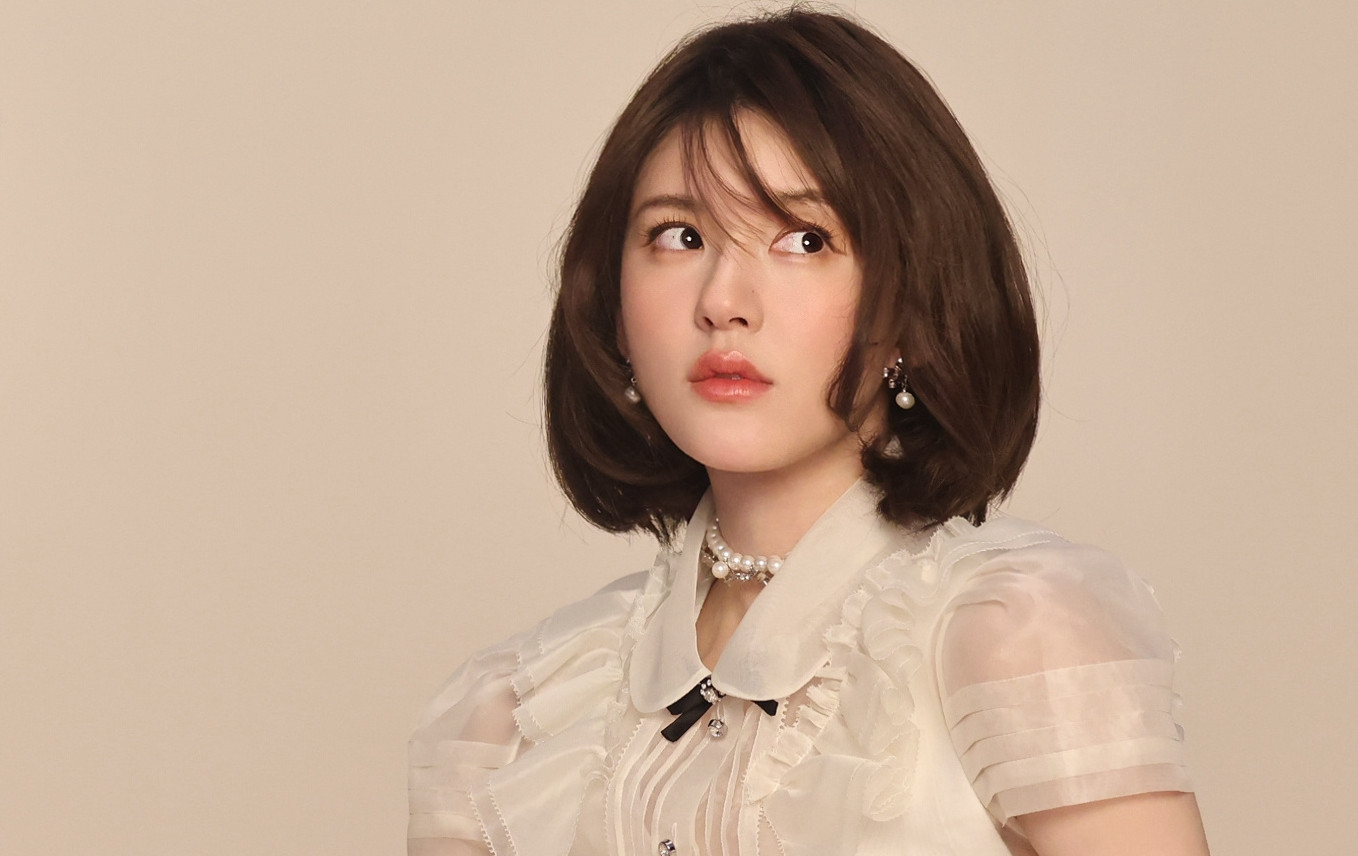 Triệu Lộ Tư là nhân tố bất ổn cả về tính cách lẫn diễn xuất.