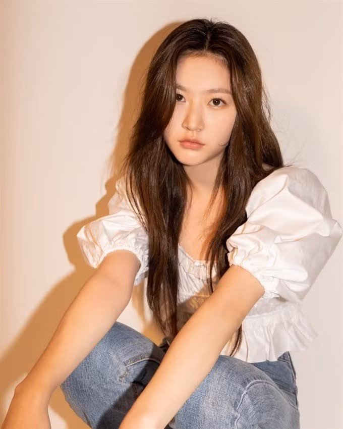 Trước khi qua đời, Kim Sae Ron bị cả nước tẩy chay.