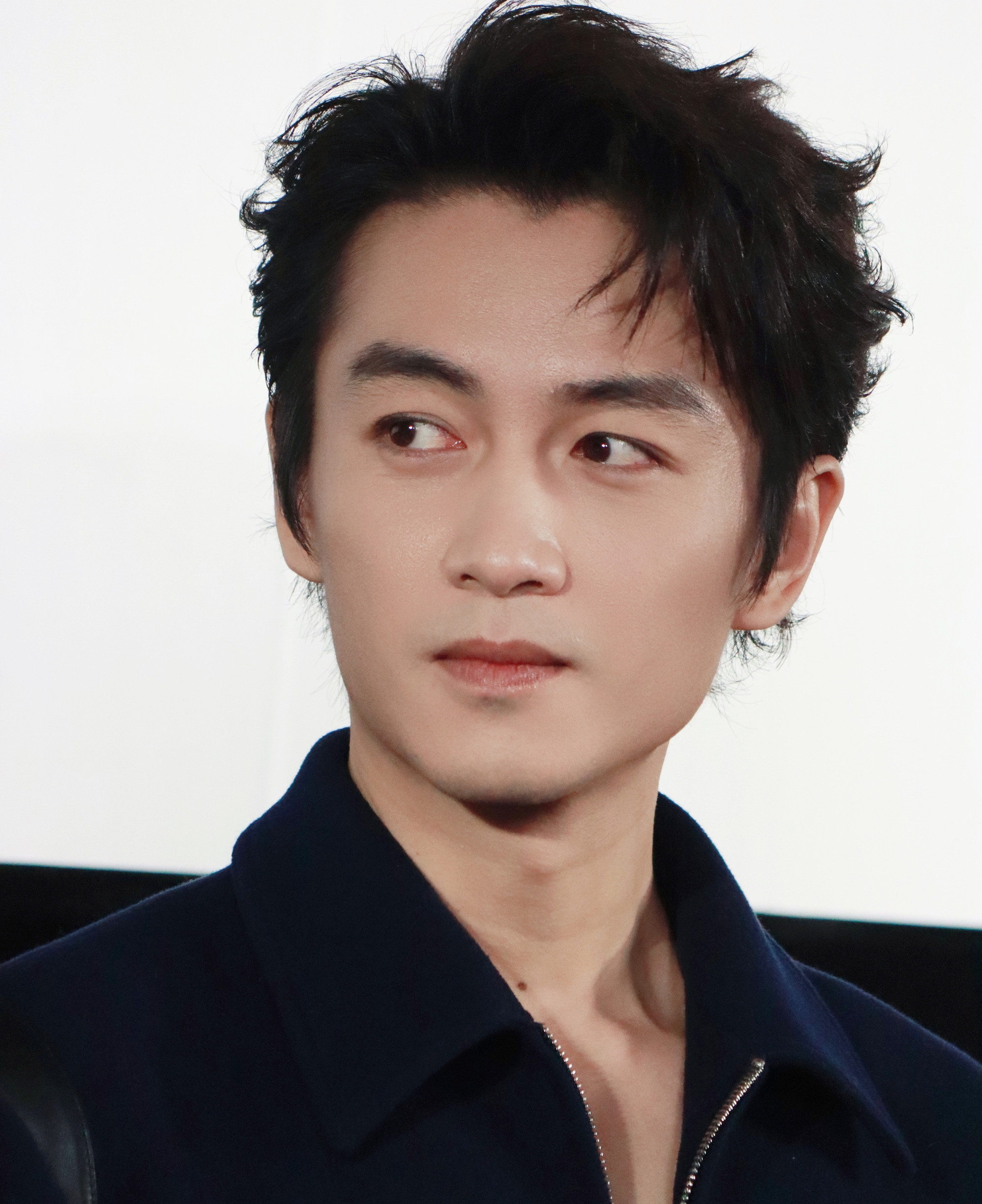 Sau cuộc hôn nhân, Trần Hiểu bị chỉ trích là người chồng tệ bạc. Sau cuộc hôn nhân, Trần Hiểu bị chỉ trích là người chồng tệ bạc.