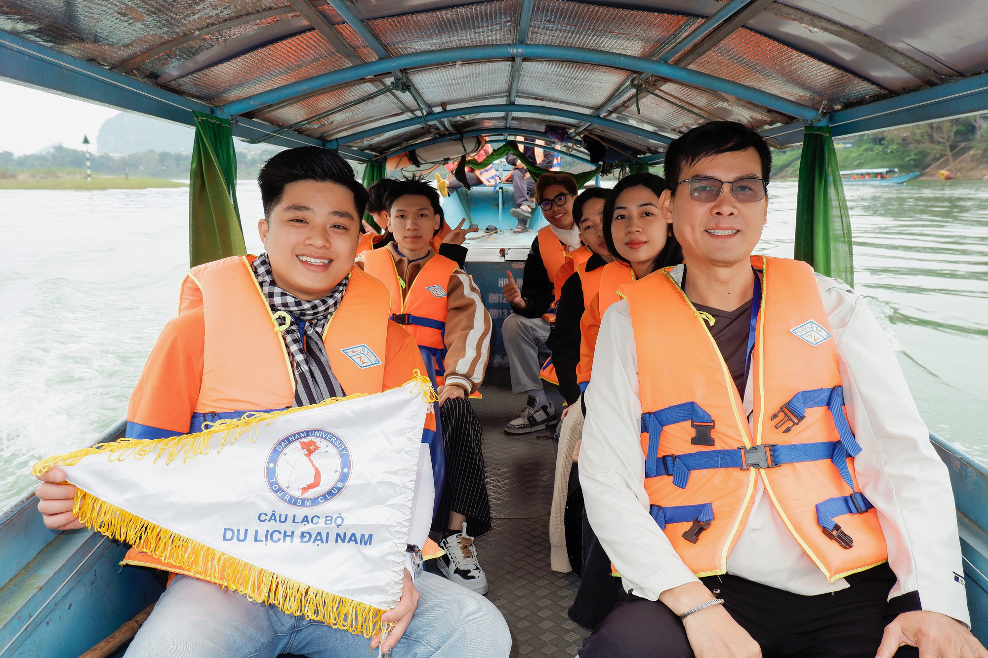 Sinh viên du lịch trưởng thành từ những chuyến đi | Báo điện tử Tiền Phong