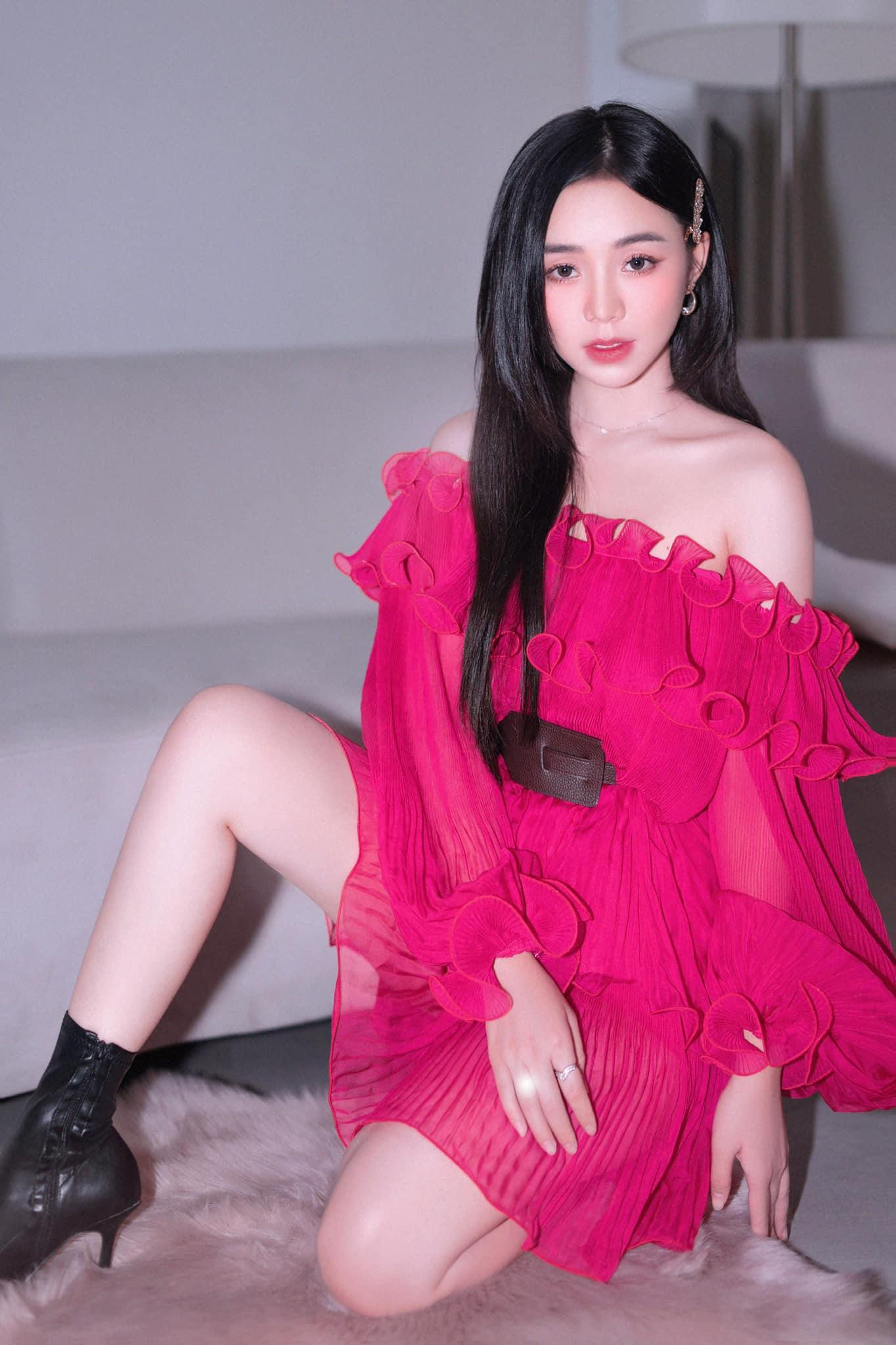 Quỳnh Kool không muốn khán giả quan tâm đến đời tư của mình. Ảnh: FBNV. Quỳnh Kool không muốn khán giả quan tâm đến đời tư của mình. Ảnh: FBNV.