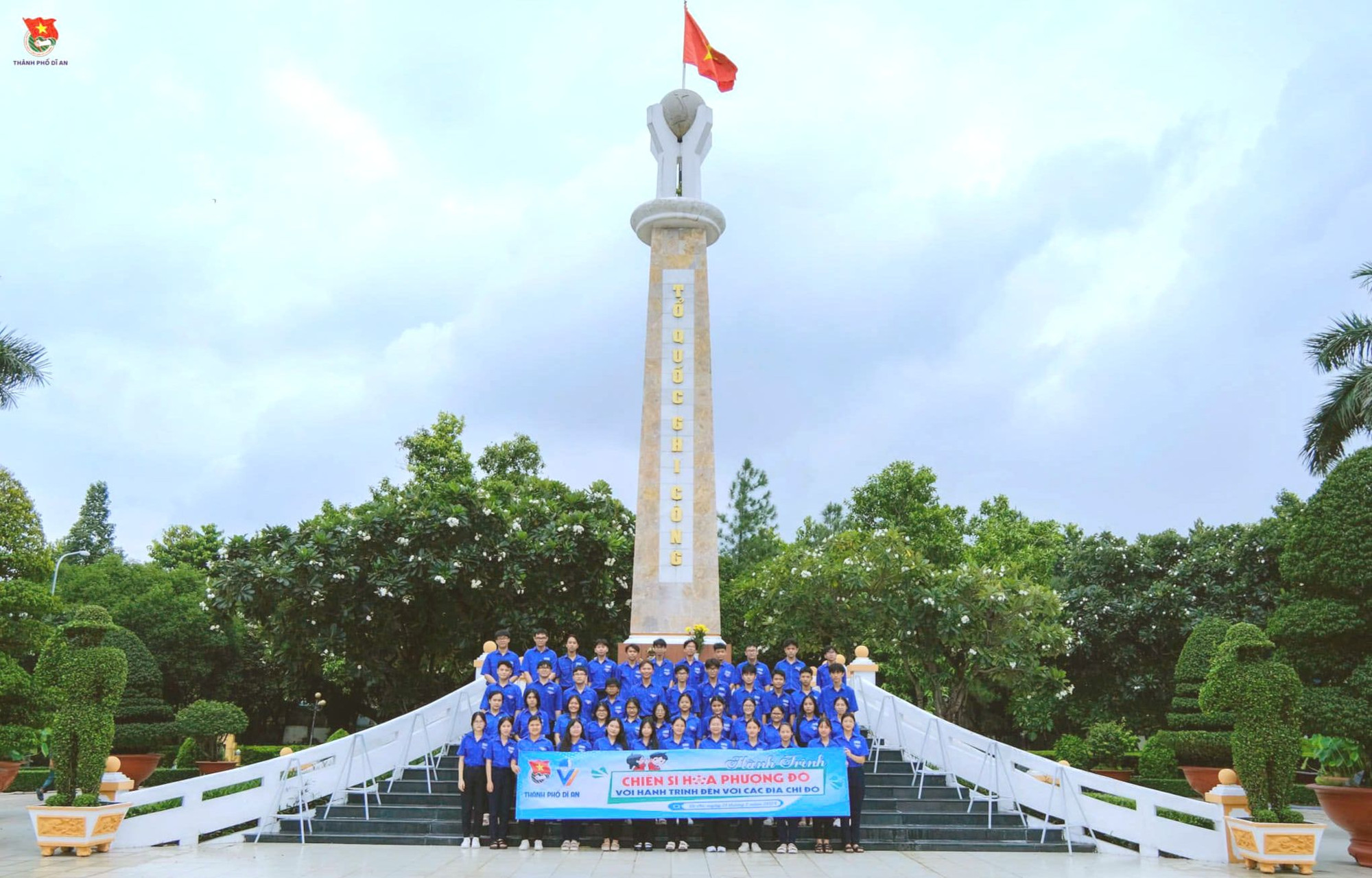 Chiến sĩ Hoa phượng đỏ Dĩ An, Bình Dương với hành trình đến các địa chỉ đỏ. Chiến sĩ Hoa phượng đỏ Dĩ An, Bình Dương với hành trình đến các địa chỉ đỏ.