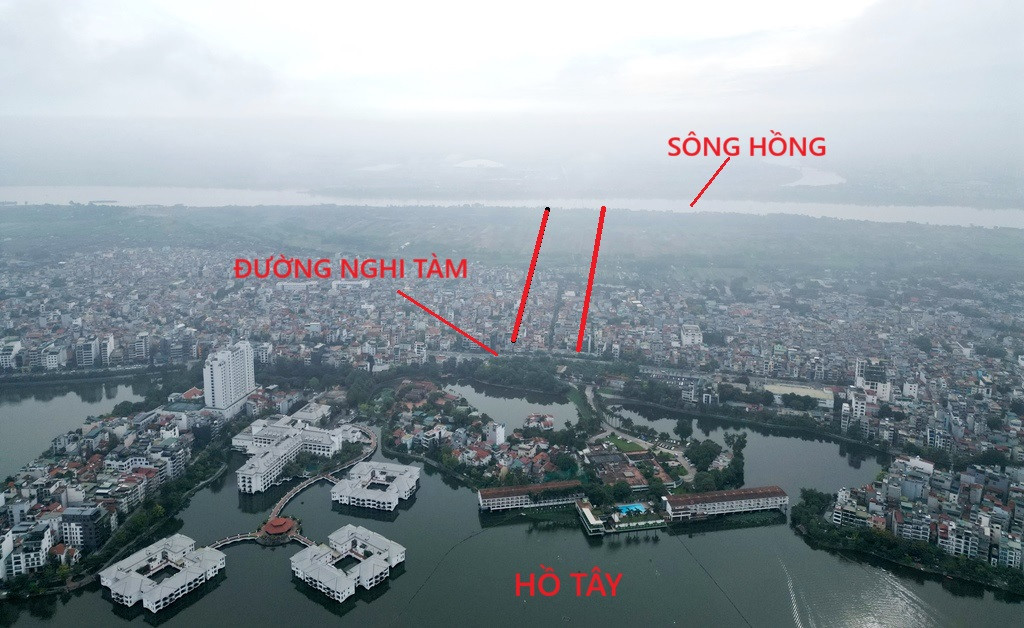 Vị trí cầu Tứ Liên qua sông Hồng, đường dẫn qua Tây Hồ và khu vực Hồ Tây tại nút giao với đường Nghi Tàm.