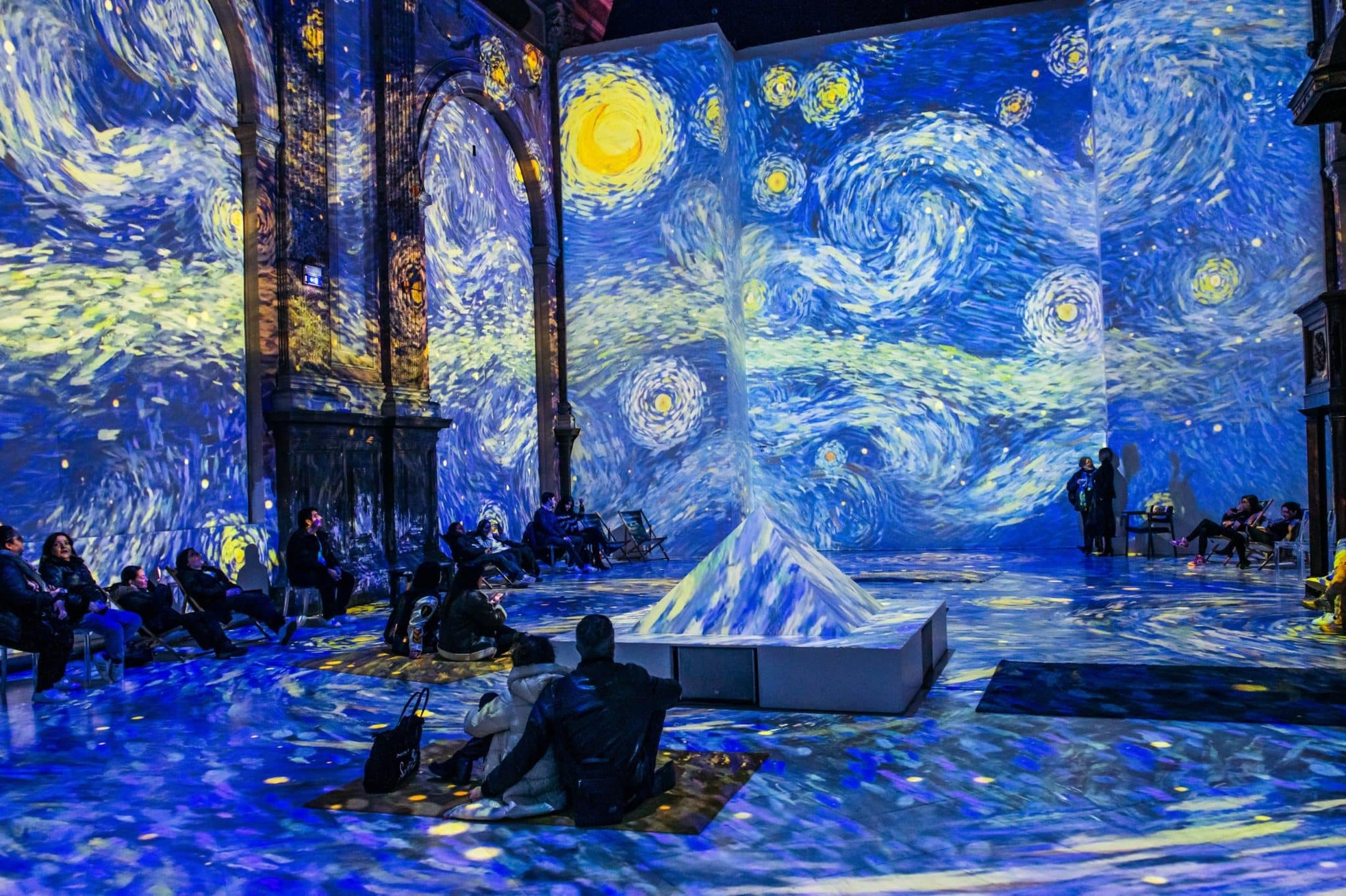 Triển lãm tranh đa giác quan Van Gogh: The Immersive Experience đã cập bến  Việt Nam | Báo điện tử Tiền Phong