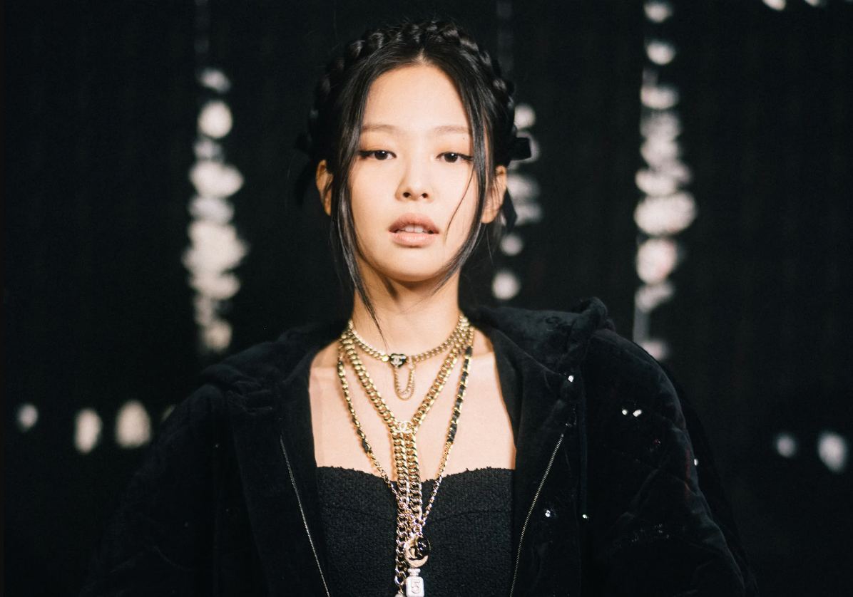 Jennie (BlackPink) đi ngược chuẩn mực