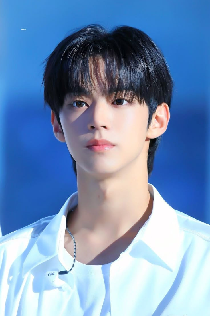 Dohoon của TWS ở vị trí thứ tư.