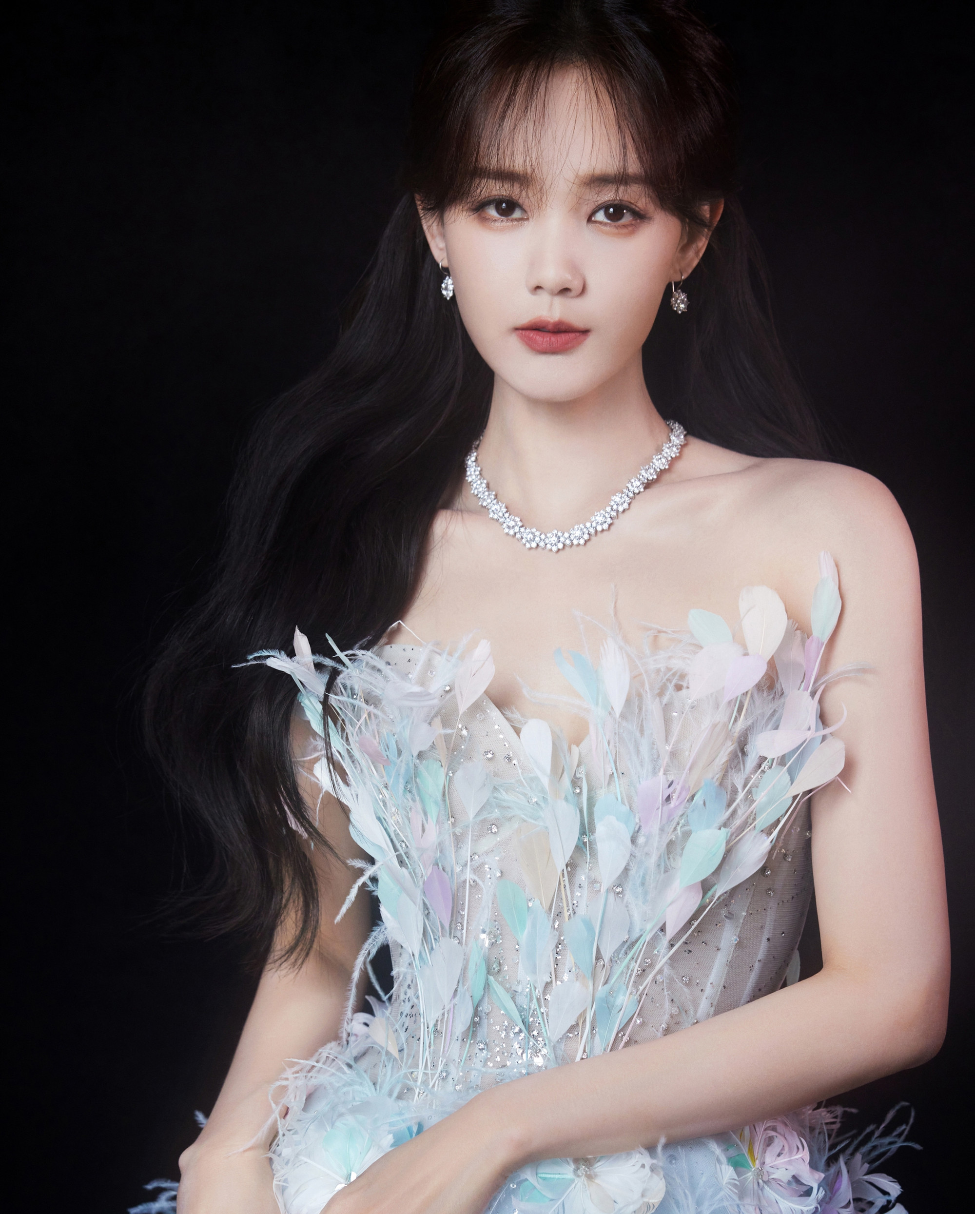 Lý Nhất Đồng chưa từng phải đóng vai phụ, luôn được giao những dự án tốt nhưng chẳng thể bật lên. Lý Nhất Đồng chưa từng phải đóng vai phụ, luôn được giao những dự án tốt nhưng chẳng thể bật lên.