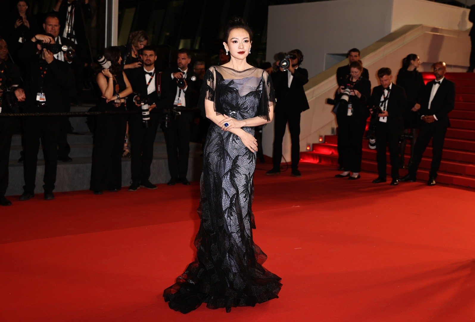 Nữ diễn viên được BTC ưu ái dành nhiều đặc quyền để tiếp đón, vinh danh.