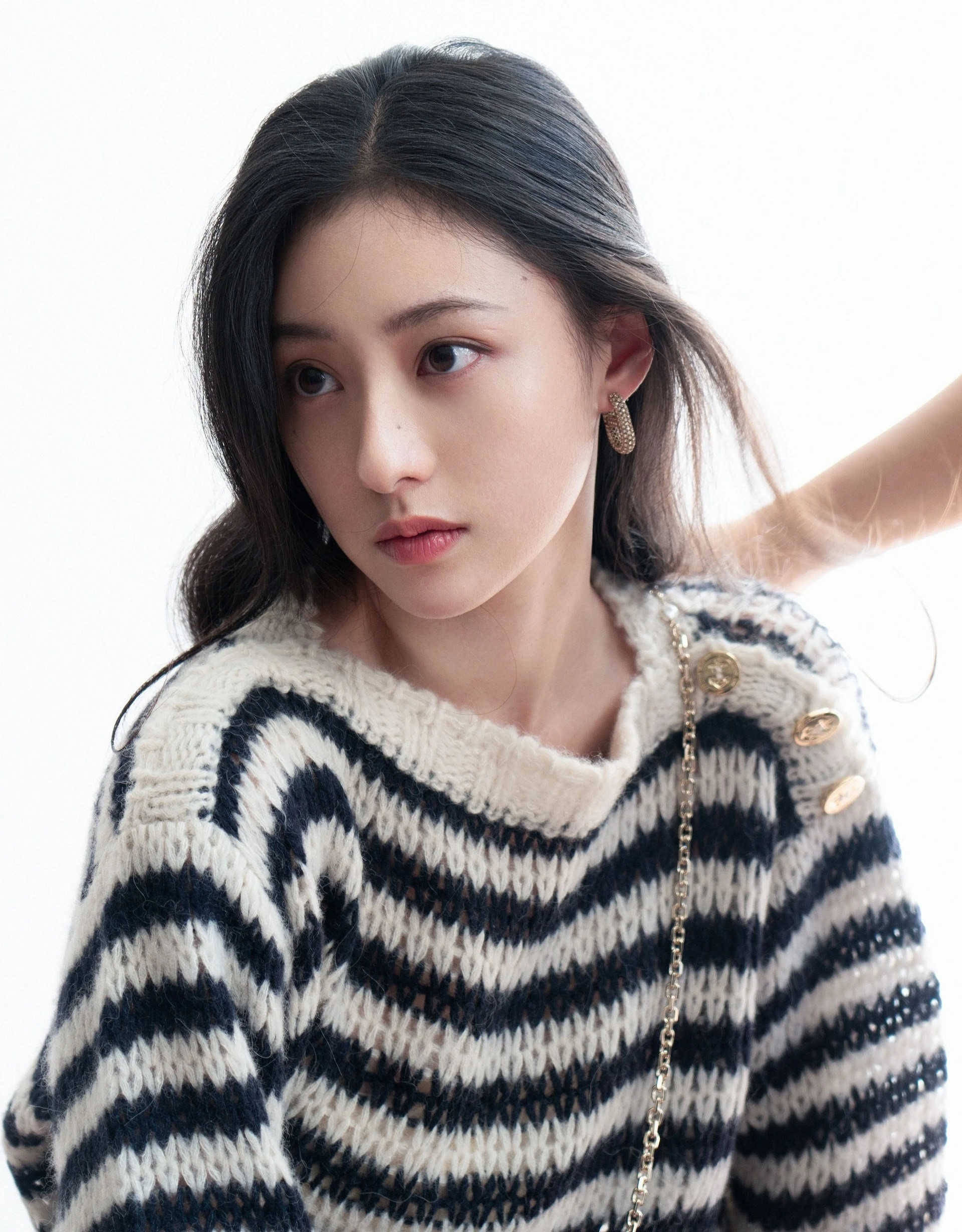 Hồ Liên Hinh vốn được đánh giá là gương mặt mới triển vọng nhất trong lứa tiểu hoa đán 10X. Hồ Liên Hinh vốn được đánh giá là gương mặt mới triển vọng nhất trong lứa tiểu hoa đán 10X.