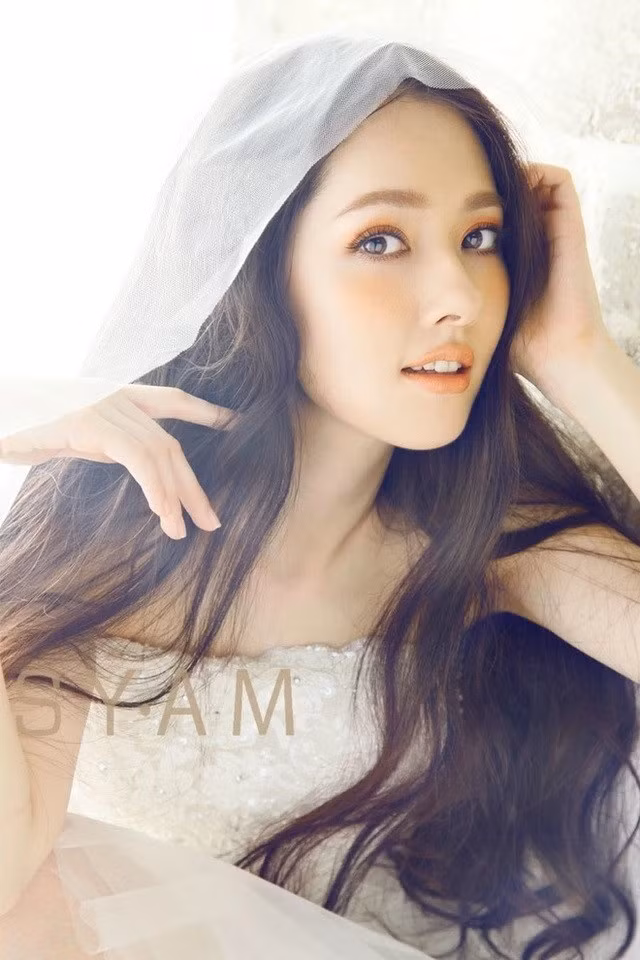 Quách Bích Đình được ủng hộ khi quay trở lại với nghệ thuật.