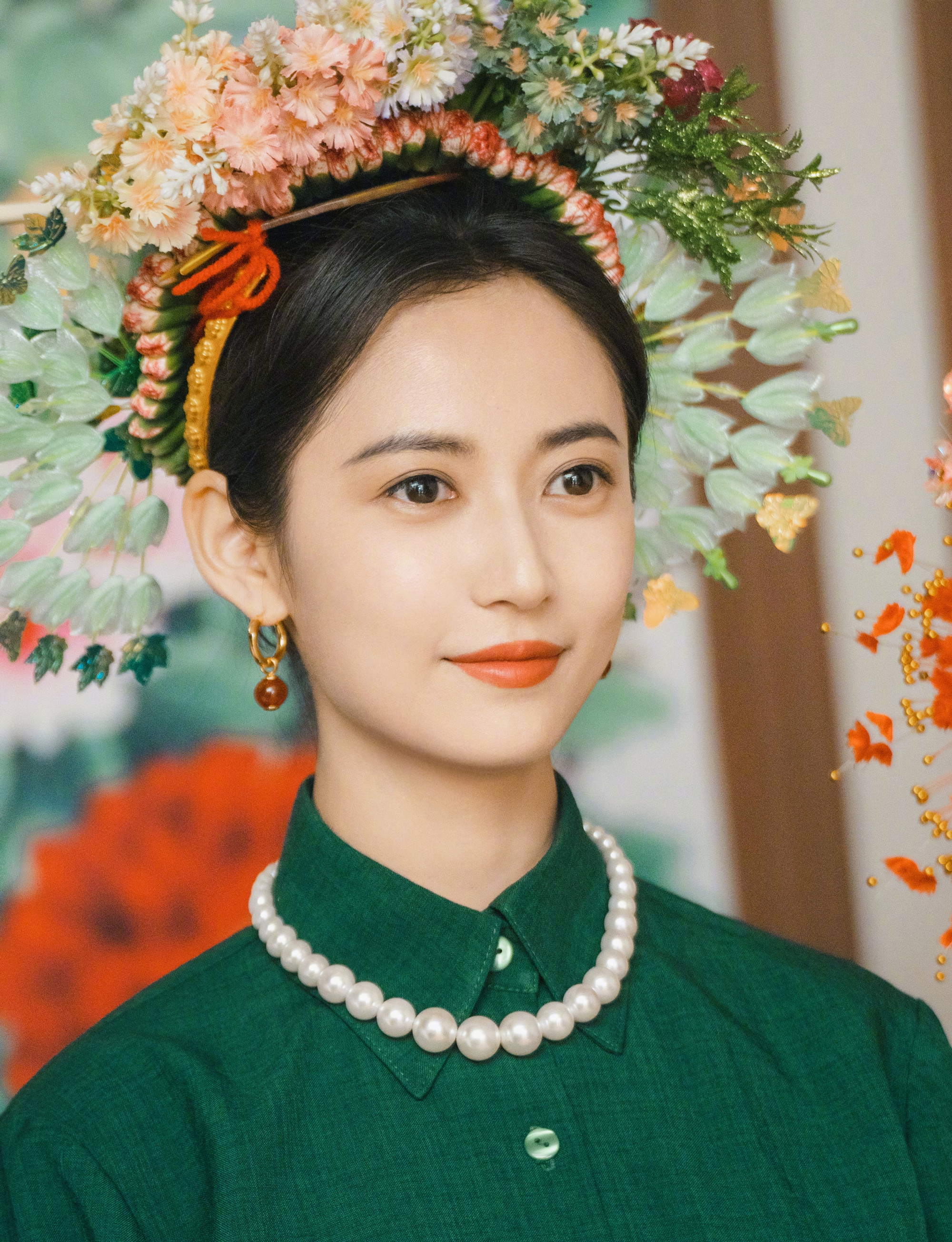 Trần Ngọc Kỳ trẻ trung xinh đẹp hơn độ tuổi 32, nhưng diễn xuất của cô quá nhạt nhòa. Trần Ngọc Kỳ trẻ trung xinh đẹp hơn độ tuổi 32, nhưng diễn xuất của cô quá nhạt nhòa.