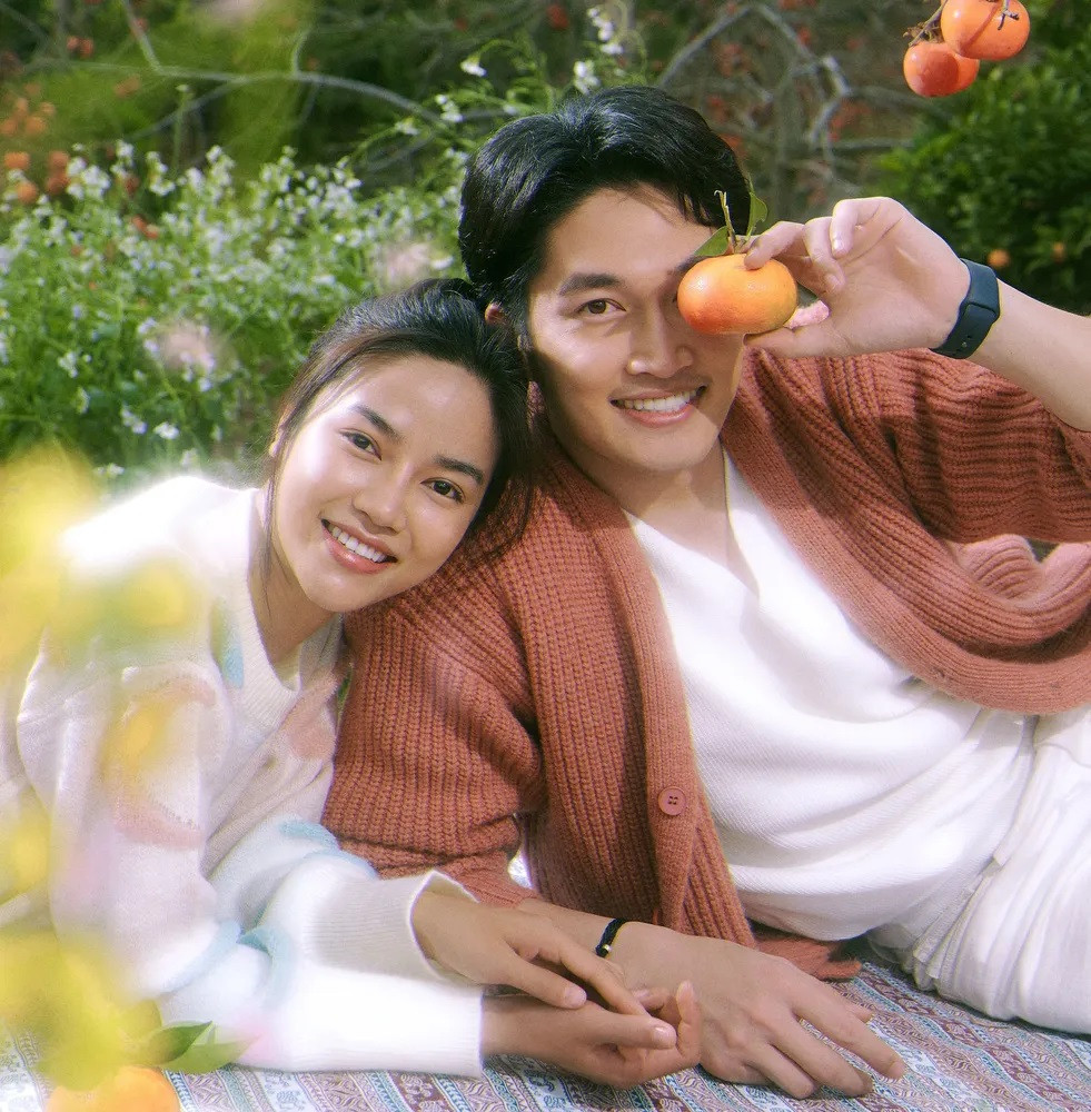 Phim truyền hình ngắn Gặp em ngày nắng là tác phẩm "chữa lành" được khán giả yêu thích. Phim truyền hình ngắn Gặp em ngày nắng là tác phẩm "chữa lành" được khán giả yêu thích.