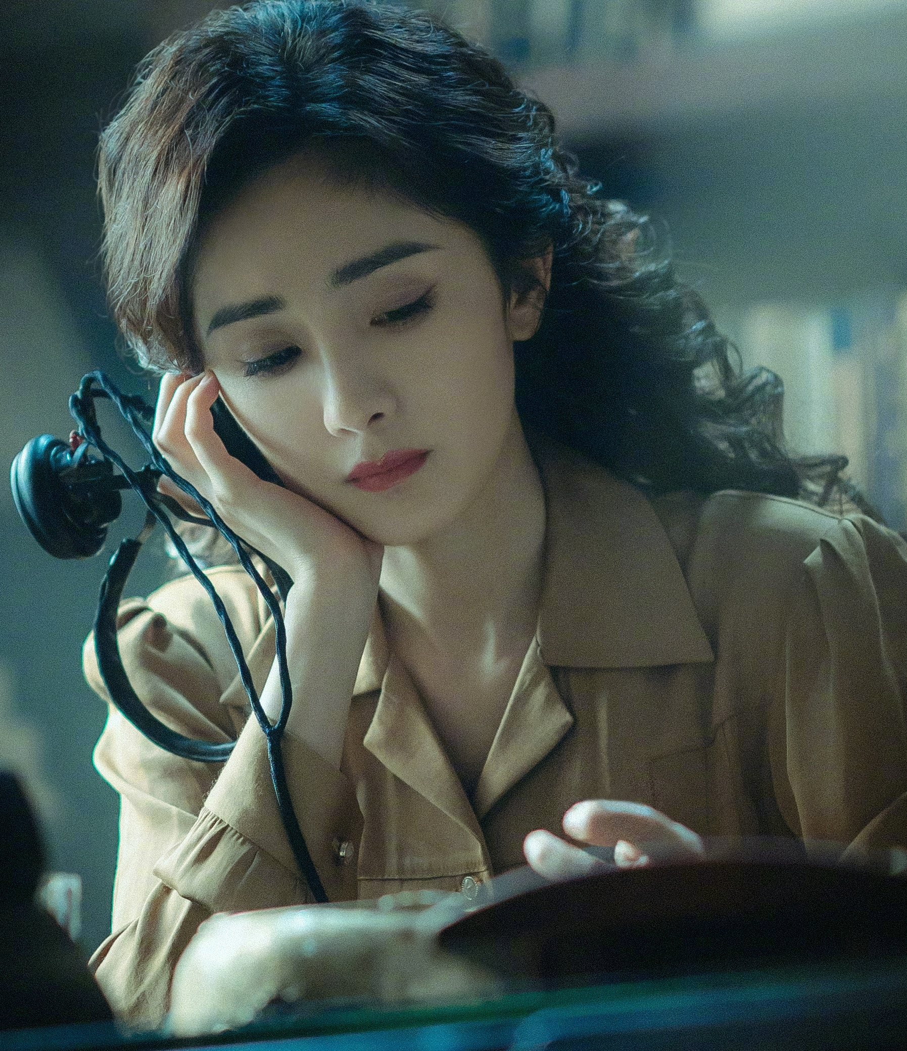 Bộ phim chính kịch được Dương Mịch đầu tư cả về công sức lẫn thời gian là Cáp Nhĩ Tân 1944 cũng thất bại thảm hại. Cô thể hiện trạng thái mệt mỏi, kỹ năng diễn xuất còn nhiều thiếu sót. Bộ phim chính kịch được Dương Mịch đầu tư cả về công sức lẫn thời gian là Cáp Nhĩ Tân 1944 cũng thất bại thảm hại. Cô thể hiện trạng thái mệt mỏi, kỹ năng diễn xuất còn nhiều thiếu sót.