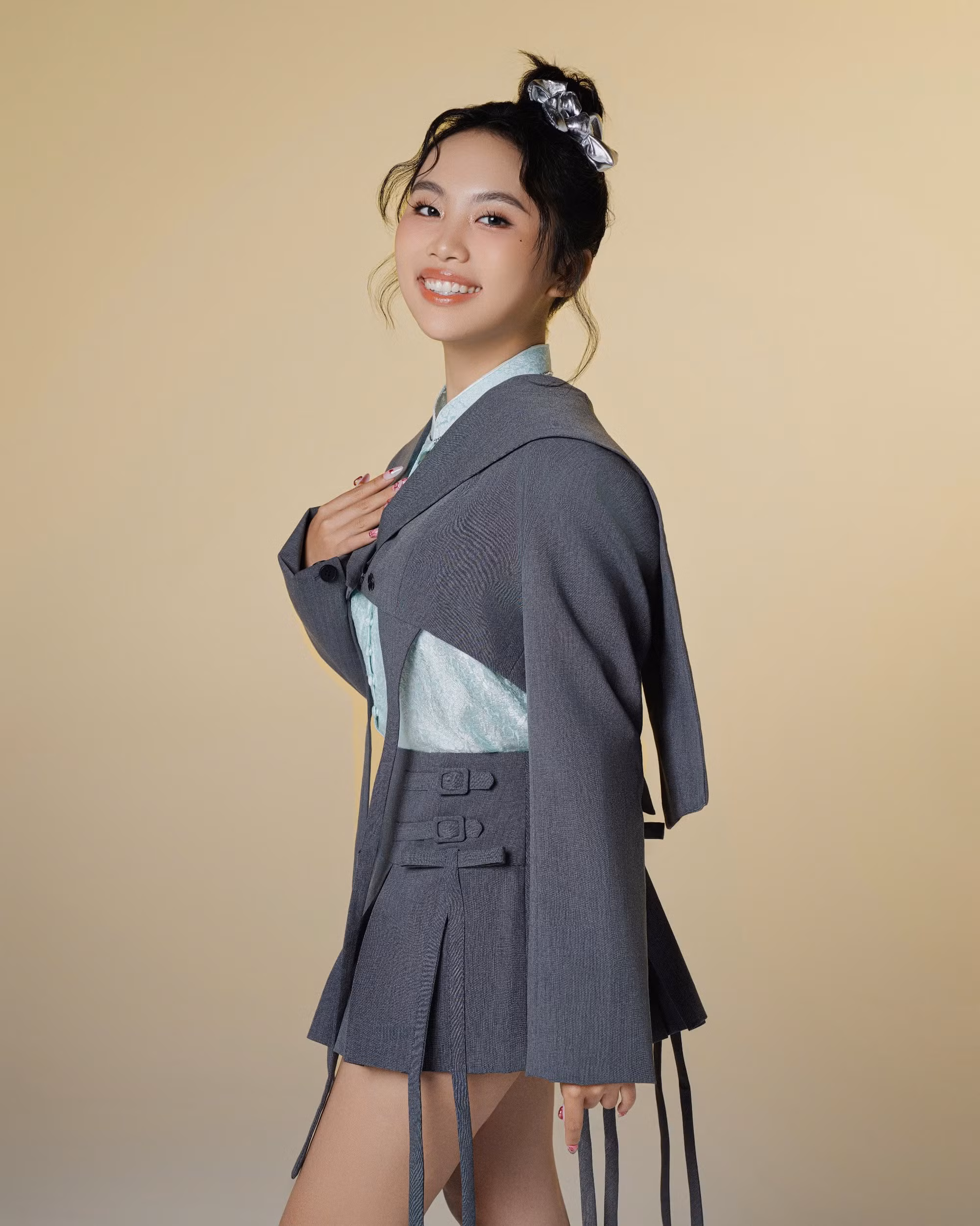 Với những giải thưởng uy tín về chuyên môn và tinh thần không ngừng cống hiến vì cộng đồng, Phương Mỹ Chi có tên trong Top 19 đề cử Gương mặt trẻ Việt Nam tiêu biểu 2024.