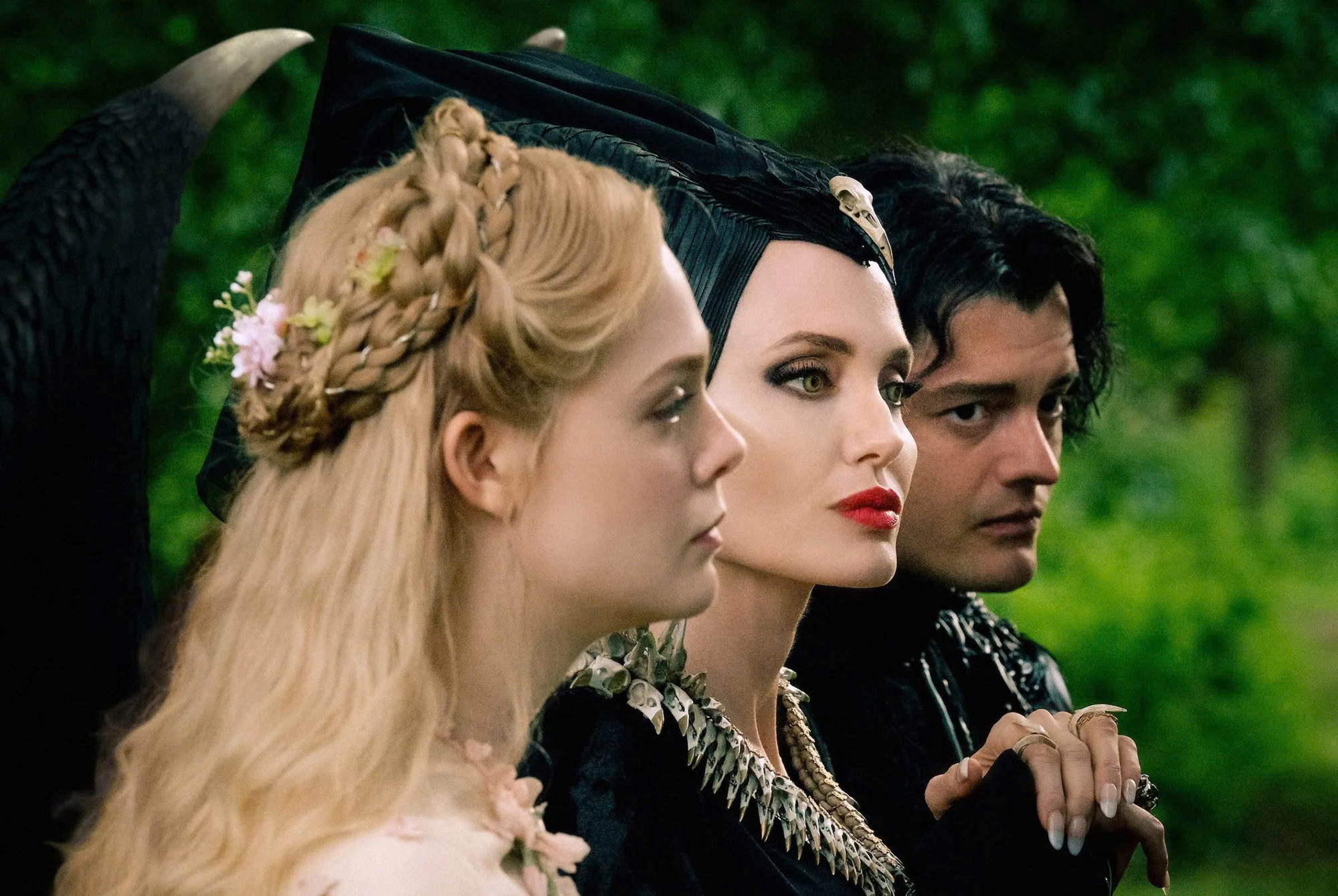 Tư duy mở của Elle được đánh giá cao dù chủ đề bóng tối của "Maleficent" có phần tiêu cực. Ảnh: Walt Disney Studios Tư duy mở của Elle được đánh giá cao dù chủ đề bóng tối của "Maleficent" có phần tiêu cực. Ảnh: Walt Disney Studios