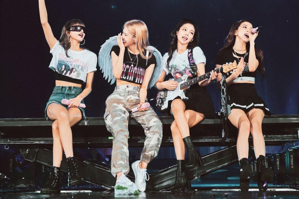 Thời trang là yếu tố then chốt giúp một nghệ sĩ được chú ý ở thị trường Kpop rộng lớn.