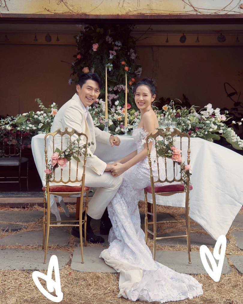 Son Ye Jin đăng ảnh kỷ niệm một năm ngày cưới.