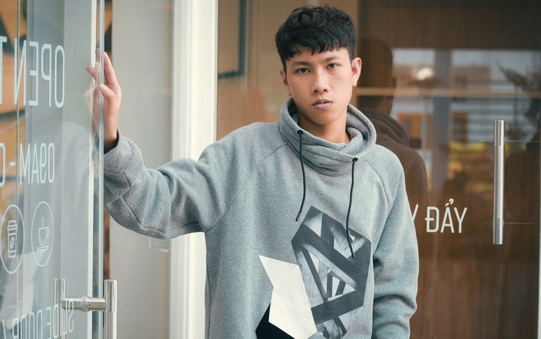 Producer Hoaprox (Nguyễn Thái Hòa).