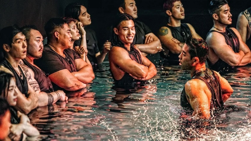 Game show Physical 100 được ví với Squid Game.