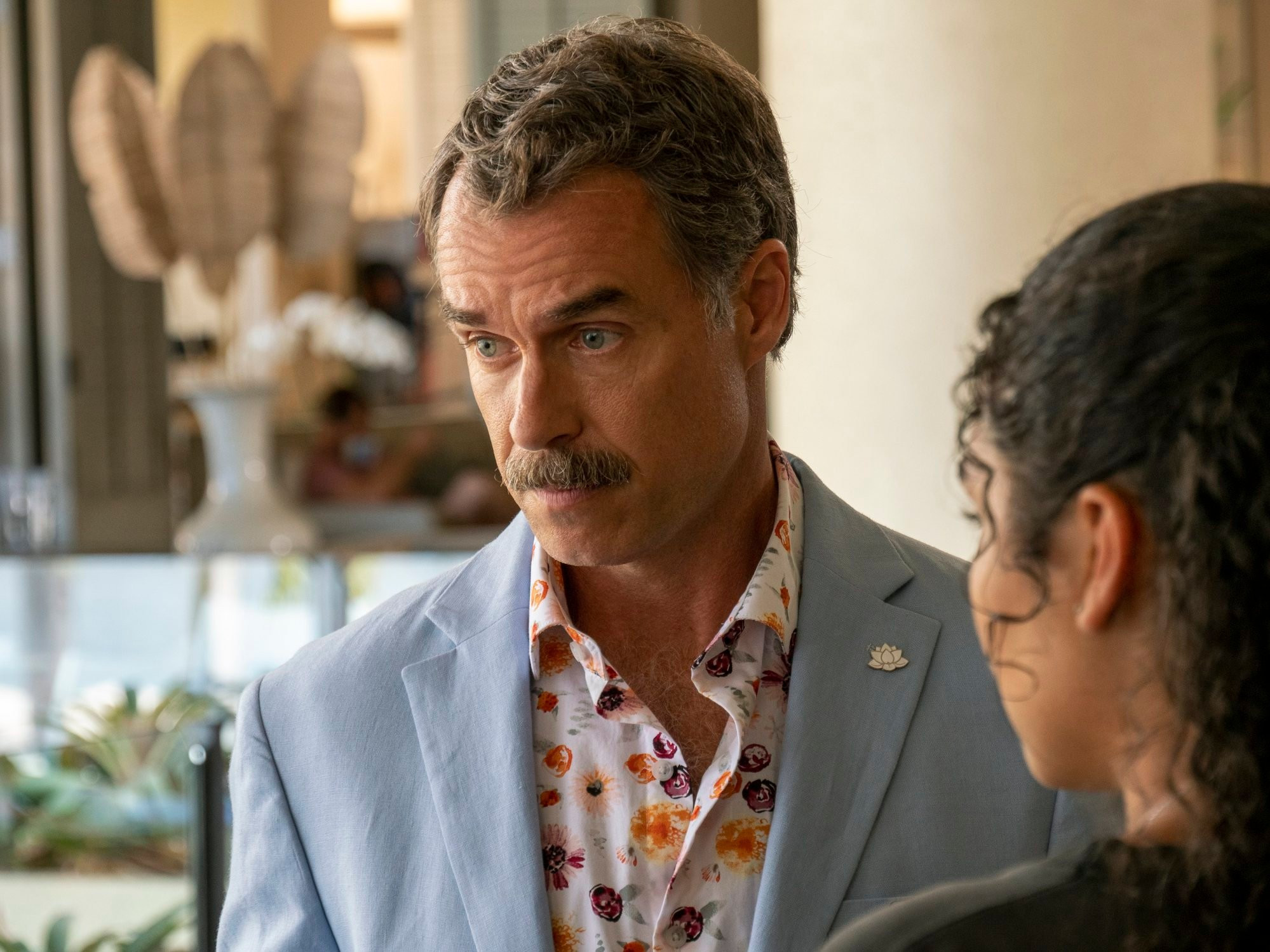 Murray Bartlett có nhiều cơ hội nghề nghiệp nhờ việc nuôi râu. Ảnh: SCMP.