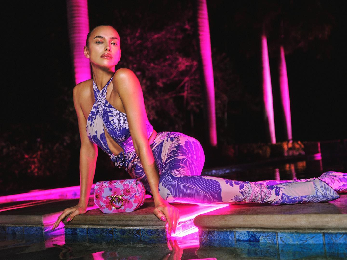 Irina Shayk được quan tâm nhiều hơn sau mối tình với Ronaldo.