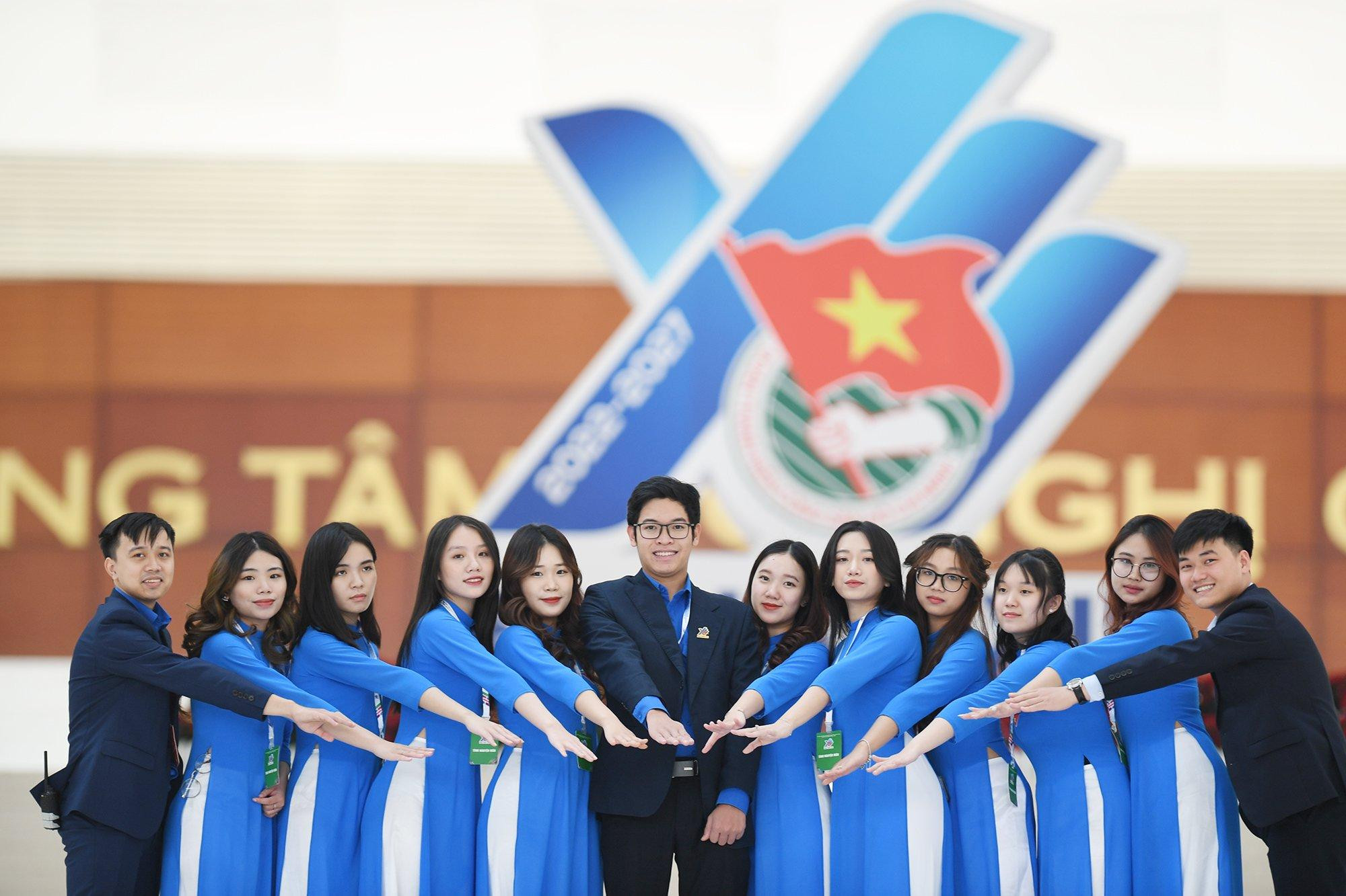 Đoàn viên, thanh niên đã và đang phát huy thế mạnh của sức trẻ, tinh thần xung kích, sáng tạo, tình nguyện xây dựng và bảo vệ Tổ quốc. Ảnh: Dương Triều Đoàn viên, thanh niên đã và đang phát huy thế mạnh của sức trẻ, tinh thần xung kích, sáng tạo, tình nguyện xây dựng và bảo vệ Tổ quốc. Ảnh: Dương Triều