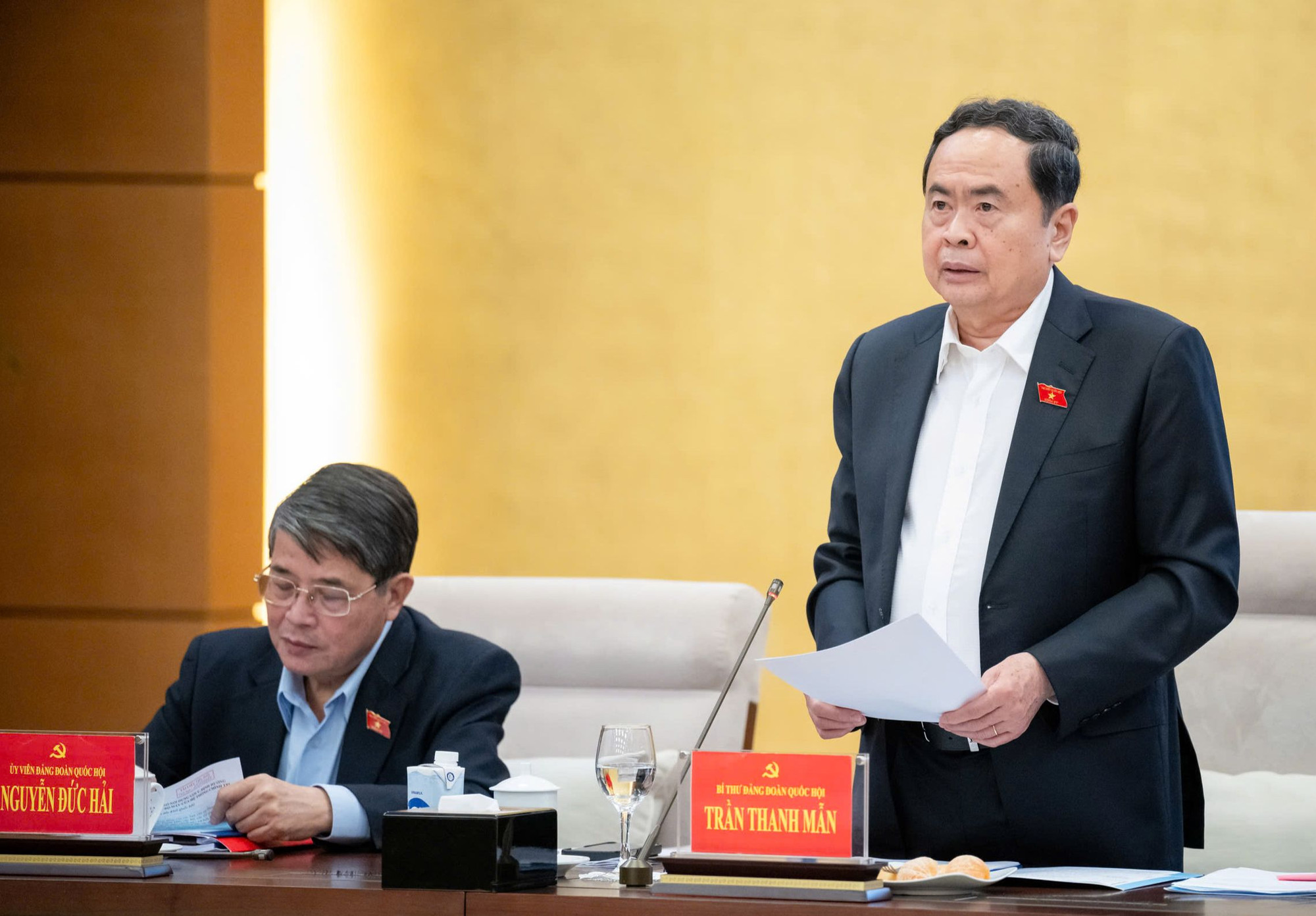 Chủ tịch Quốc hội Trần Thanh Mẫn chủ trì phiên họp tổng kết thực hiện Nghị quyết số 18 tại các cơ quan Quốc hội Chủ tịch Quốc hội Trần Thanh Mẫn chủ trì phiên họp tổng kết thực hiện Nghị quyết số 18 tại các cơ quan Quốc hội