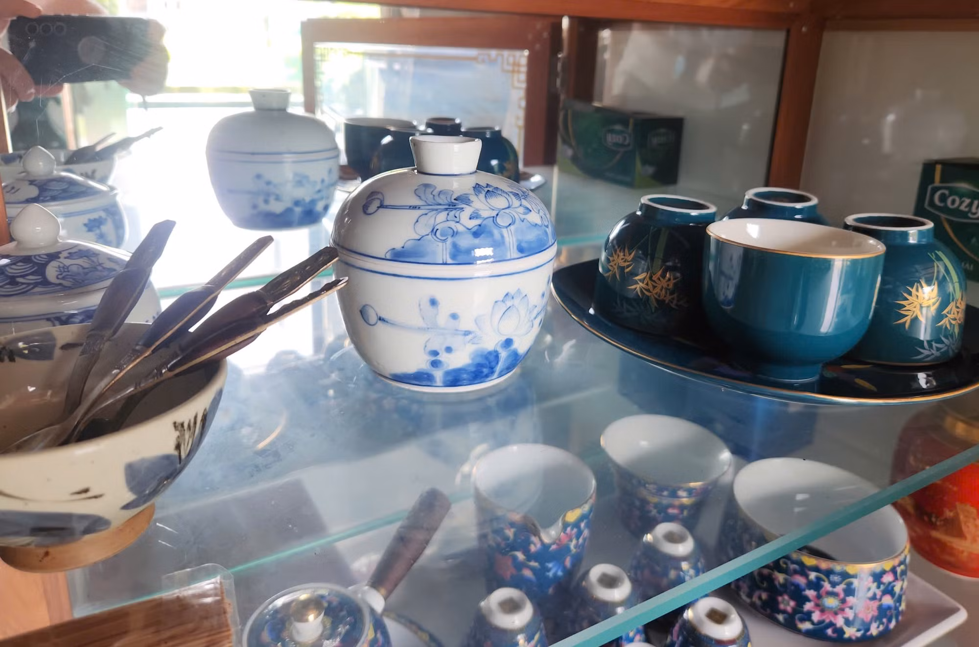 Các dụng cụ pha trà độc đáo
