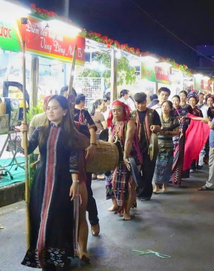 Trình diễn Cồng- Chiêng Tây Nguyên tại Lễ khai mạc