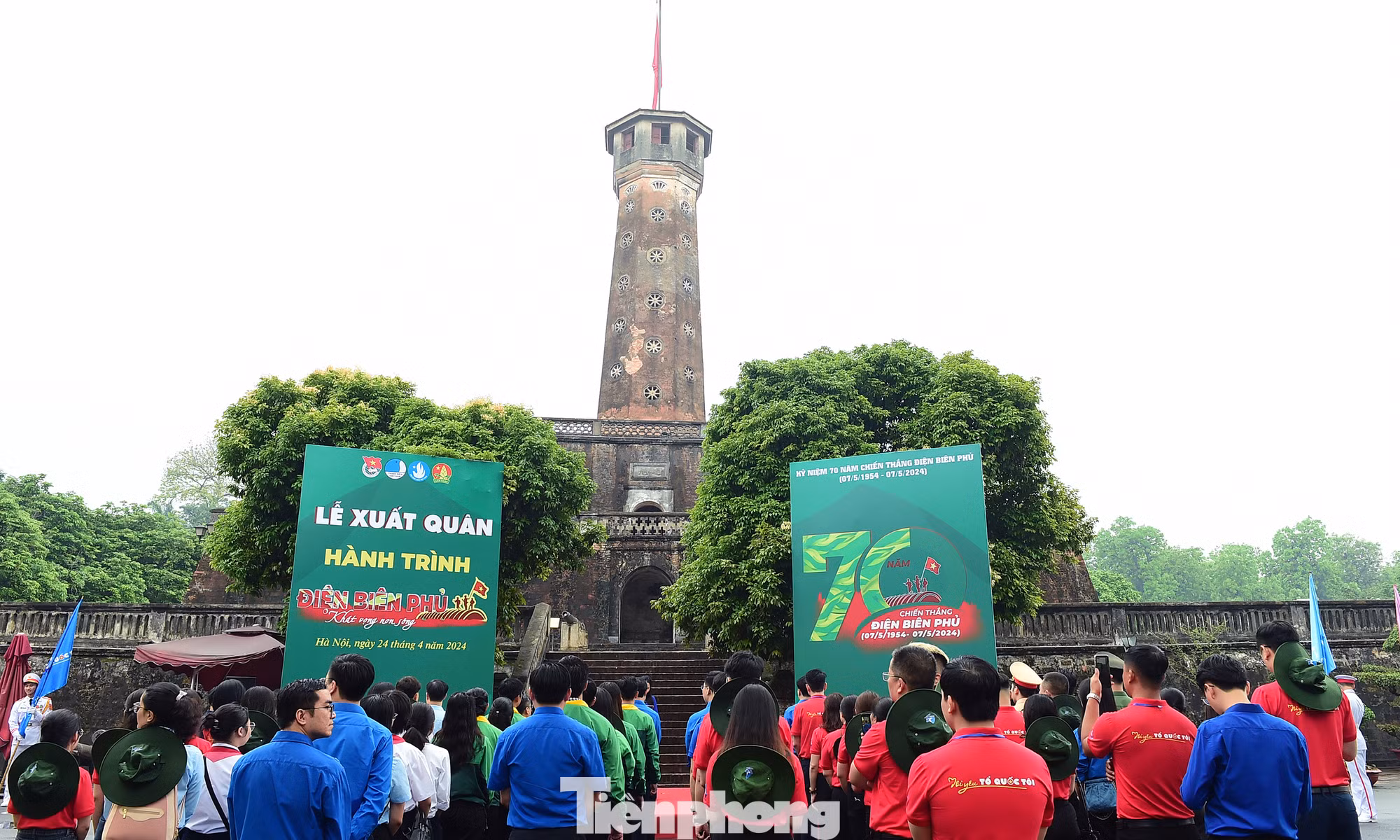 Lễ xuất quân Hành trình 'Điện Biên Phủ - Khát vọng non sông'. Ảnh: XUÂN TÙNG