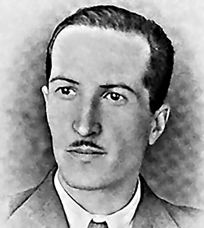 Sĩ quan tình báo Xô viết Alexander Demyanov. Ảnh: RIA Novosti