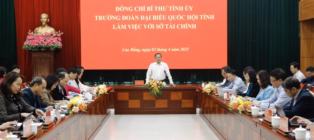 Giải ngân đầu tư công ở Cao Bằng: Đột phá từ con người, kỷ luật hành chính và văn hóa lãnh đạo ảnh 1 Giải ngân đầu tư công ở Cao Bằng: Đột phá từ con người, kỷ luật hành chính và văn hóa lãnh đạo ảnh 1