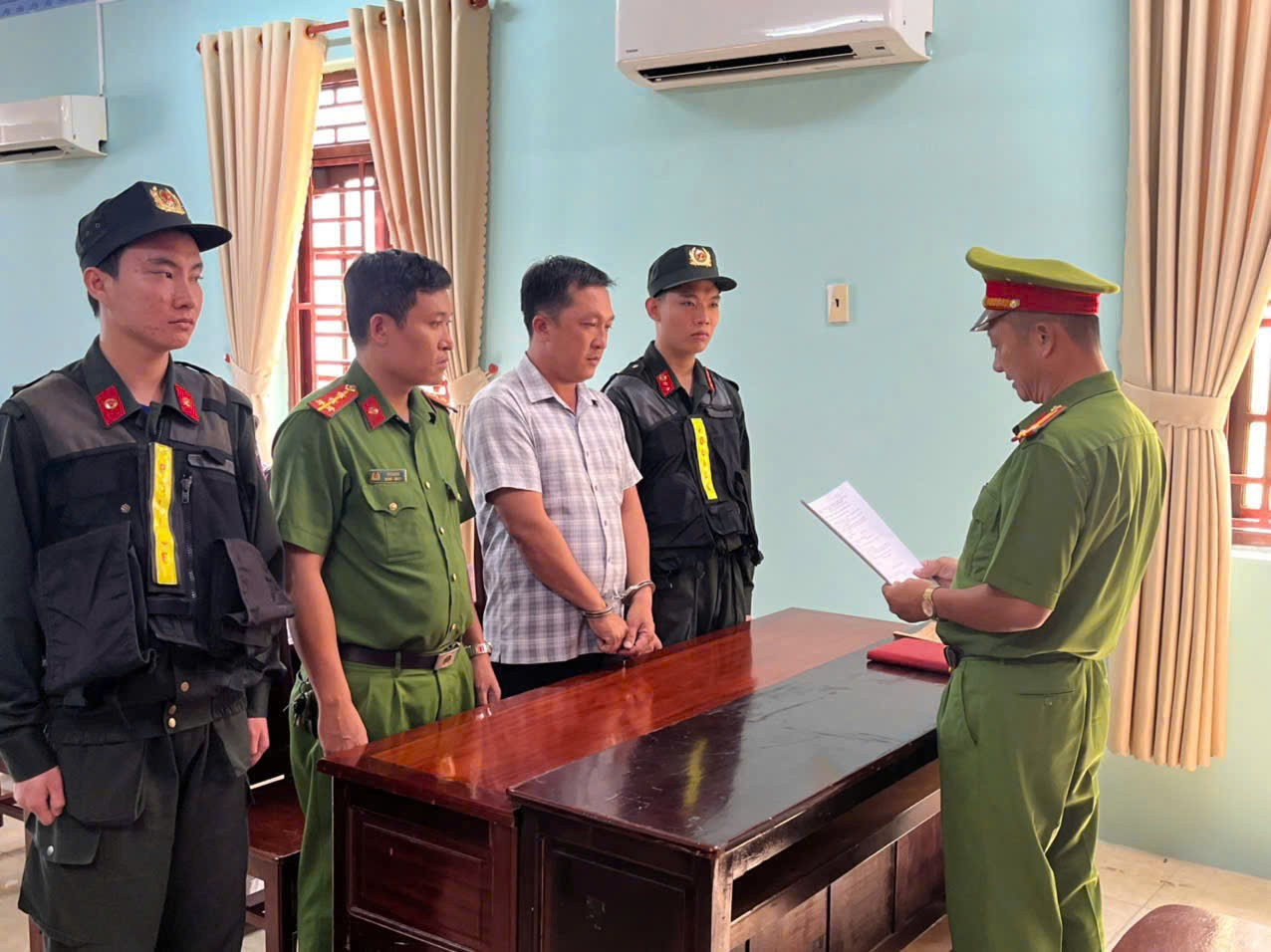 Triệt phá đường dây sản xuất, tiêu thụ máy biến áp giả quy mô lớn