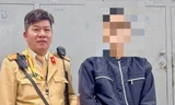 CSGT Hà Nội cùng người dân khống chế đối tượng cướp xe máy của nữ sinh