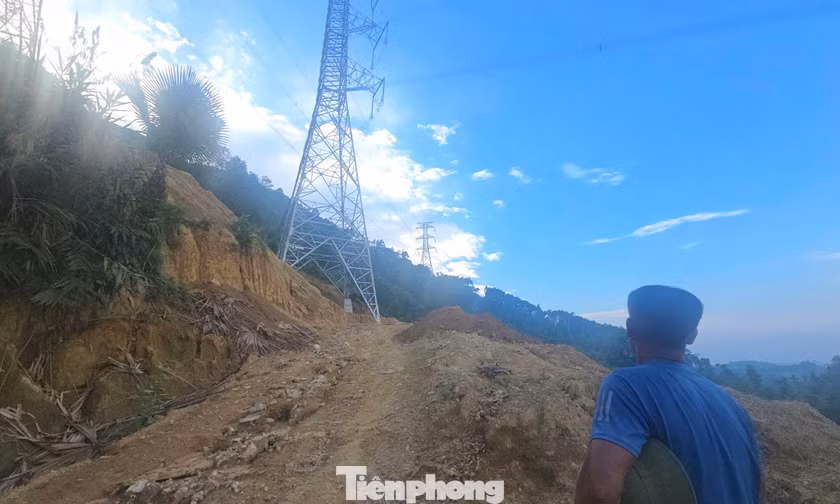 Thông tin bất ngờ về nhà thầu thi công chân cột điện đường dây 500kV Lào Cai - Vĩnh Yên vừa sạt lở
