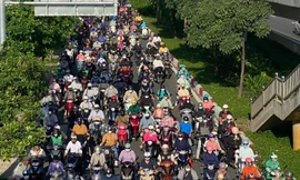 Nhiều cửa ngõ TPHCM 'kẹt cứng'