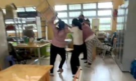 Thầy giáo bị tố nhắn tin 'thân mật', có hành vi quá giới hạn với nữ sinh lớp 10