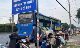 TPHCM tăng cường xử lý 'xe dù, bến cóc' dịp lễ 2/9