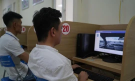 TPHCM cho học lái xe online, trợ lý ảo hỗ trợ