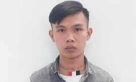 Vụ tài xế ô tô gắn biển giả, tông xe CSGT rồi bỏ chạy: Tạm giữ một đối tượng 