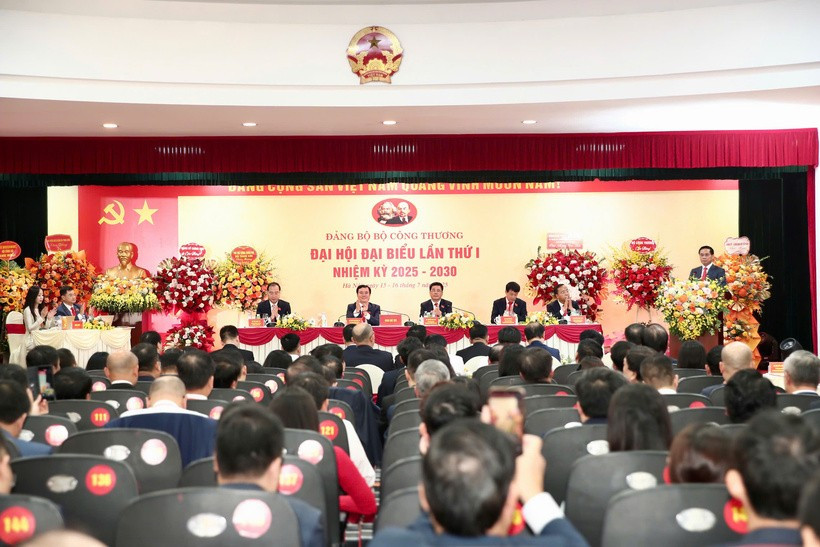 Toàn cảnh đại hội dai-hoi.jpg