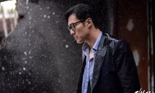 So Ji Sub 'tái khởi động kỳ tích' với dòng phim truyền hình ngắn tập 'dark noir'