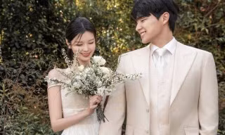 Soyee kết hôn vào tháng Tám